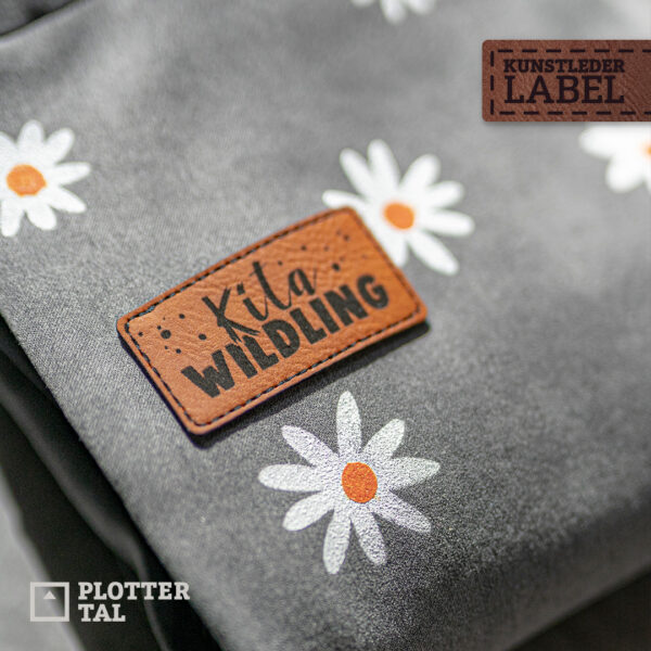 Kunstleder Label Patch Aufnäher "Kita Wildling"